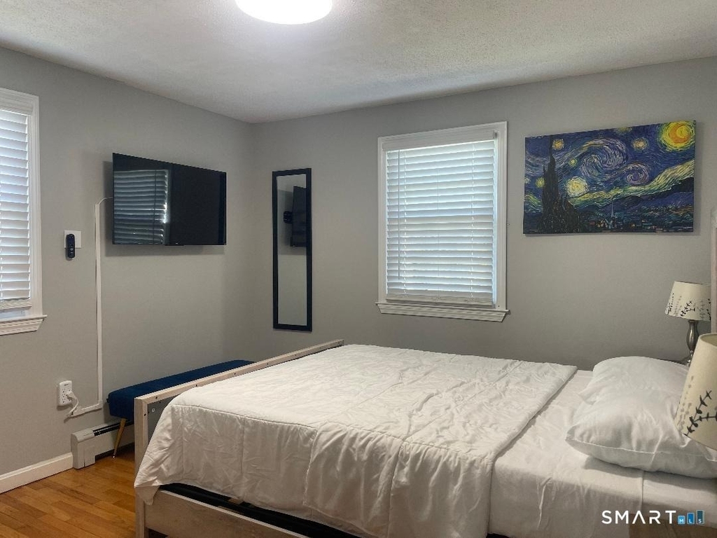 10 Pleasant Street - Photo 8