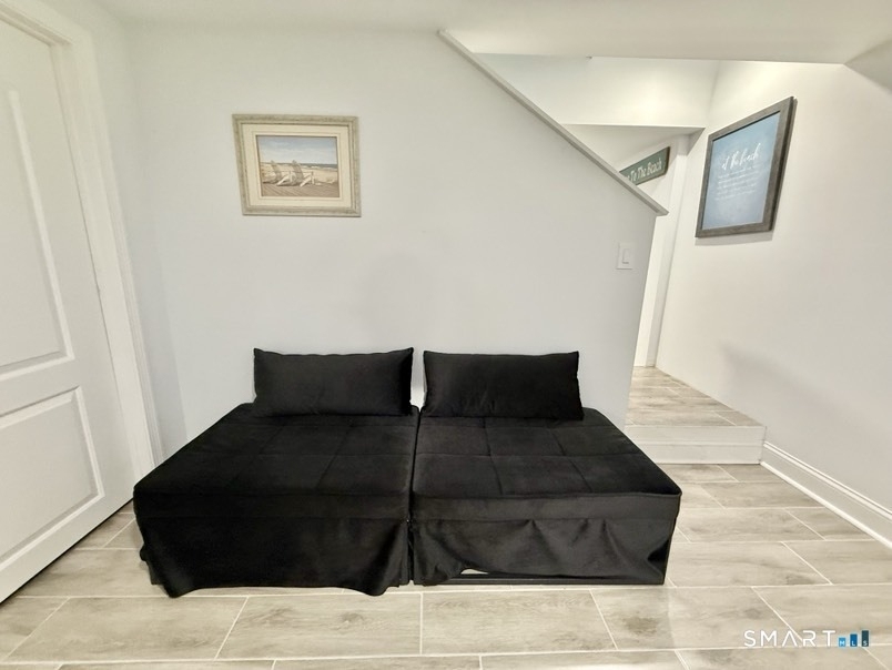 39 Edgefield Avenue - Photo 22