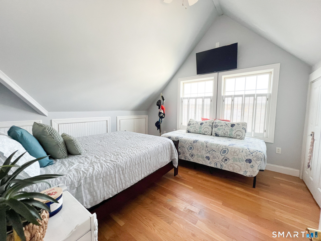 712 Broadway - Photo 13