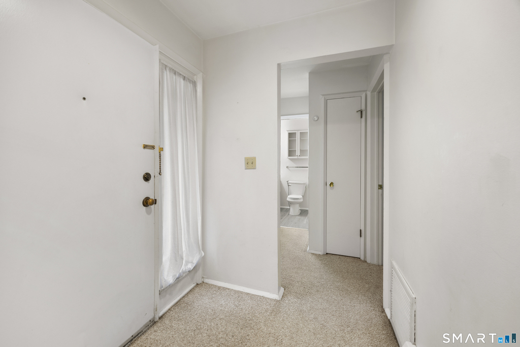 2 Earls Court - Photo 12