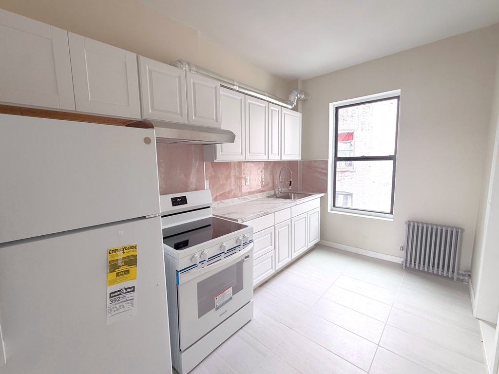 26-10 18th Street - Photo 2