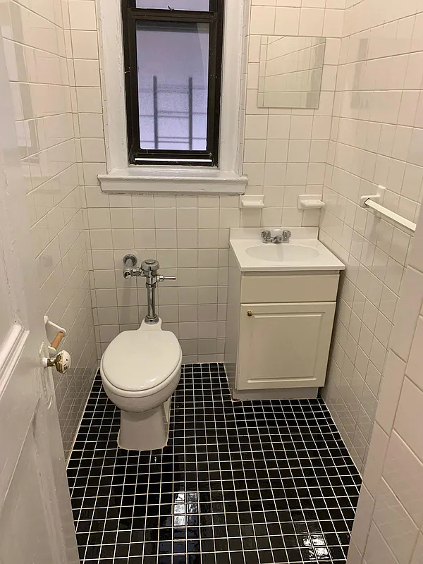 220 West 98th Street - Photo 2