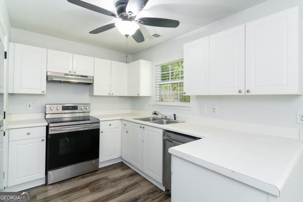 108 Watercress Court - Photo 15