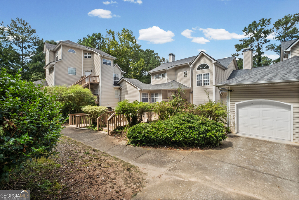 8806 Fairview Bluff Road - Photo 1