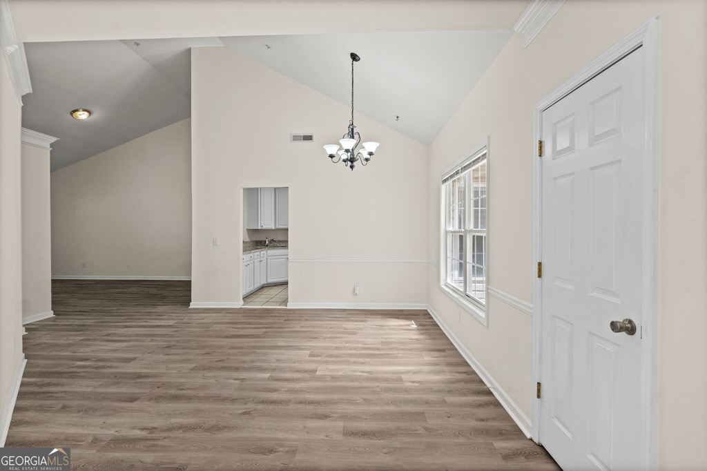 8806 Fairview Bluff Road - Photo 8
