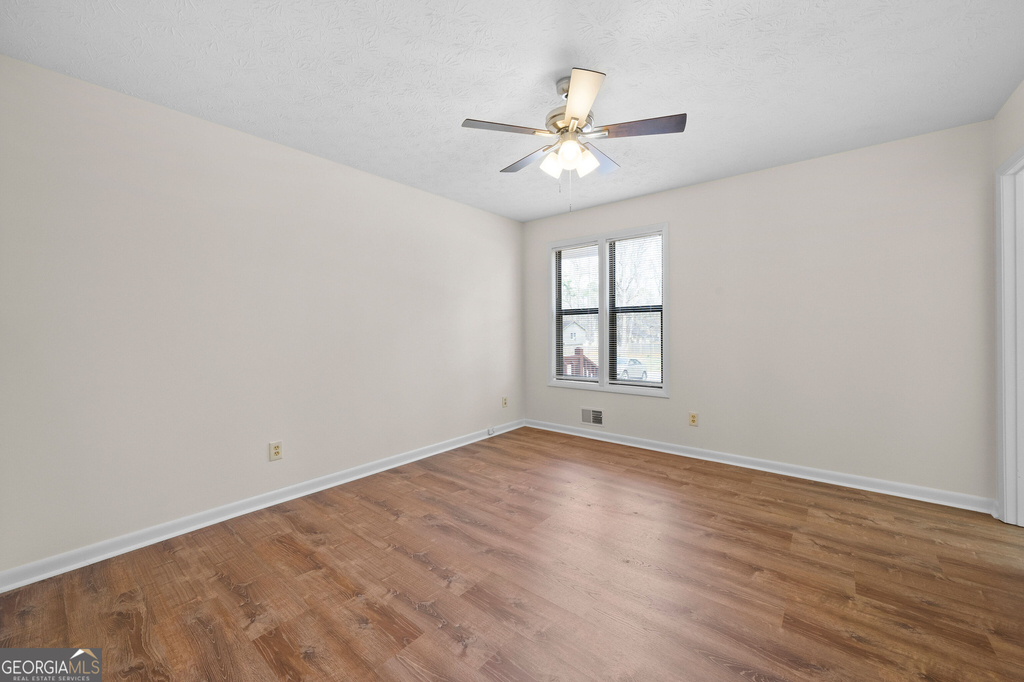 1358 Hardy Circle - Photo 15