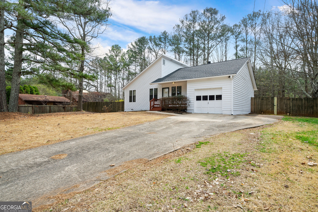 1358 Hardy Circle - Photo 2
