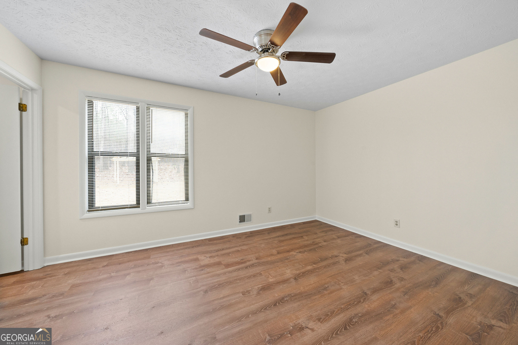 1358 Hardy Circle - Photo 12