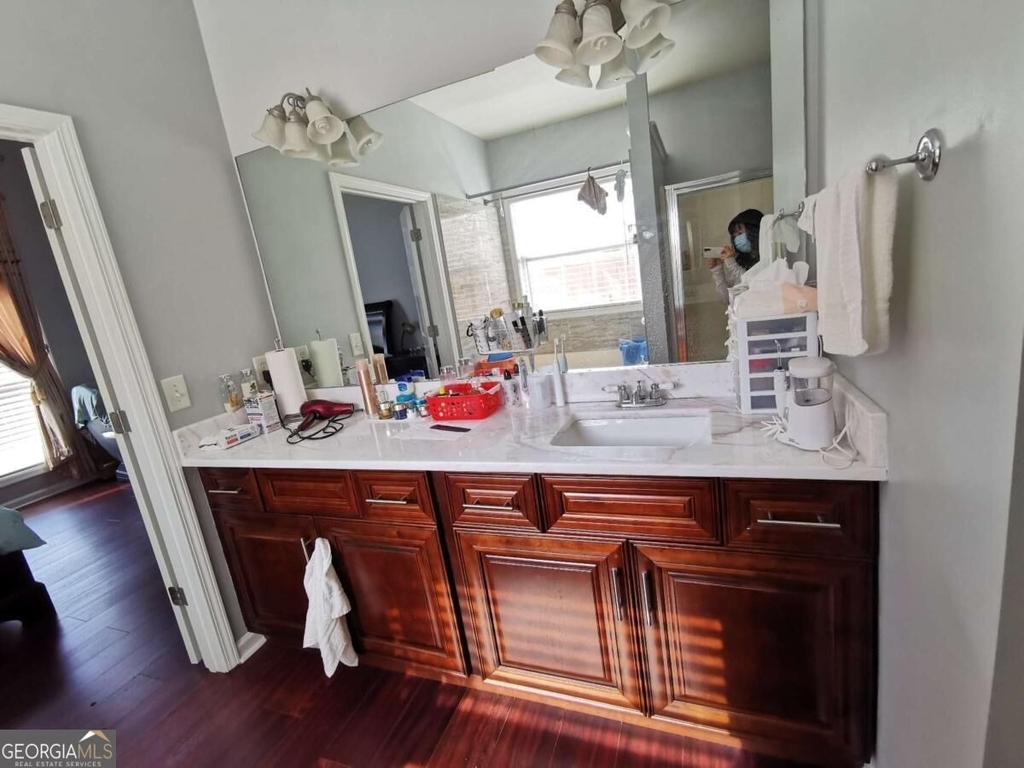 1913 Executive Drive - Photo 23