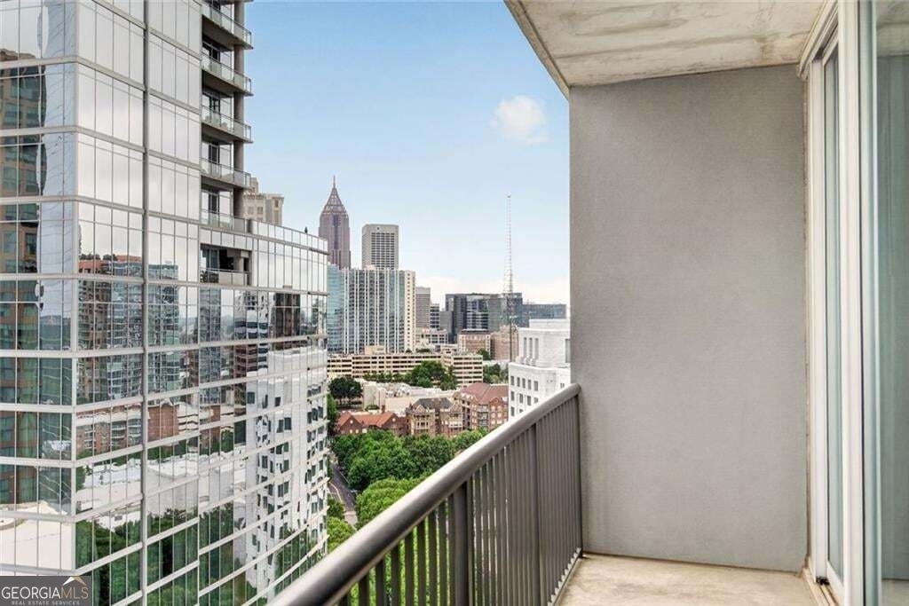 1080 Peachtree Street Ne - Photo 13