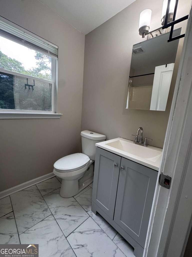 3048 Woodham Way Se - Photo 12