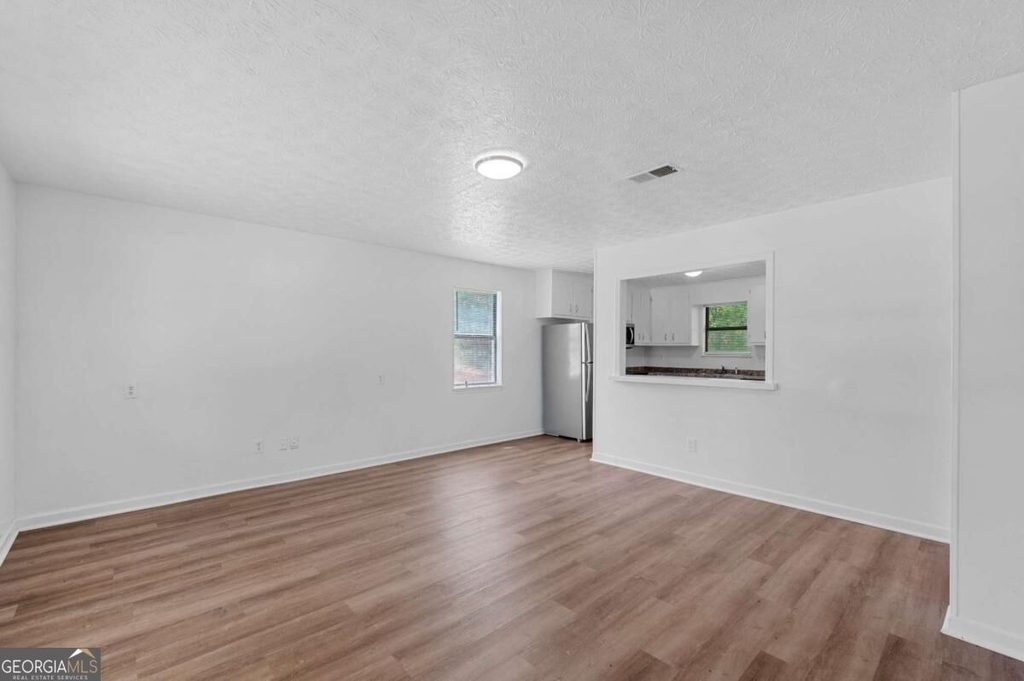 113 Tanglewood Drive - Photo 2