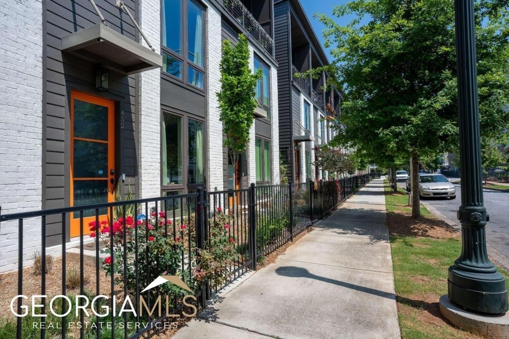 452 Latta Street Ne - Photo 10