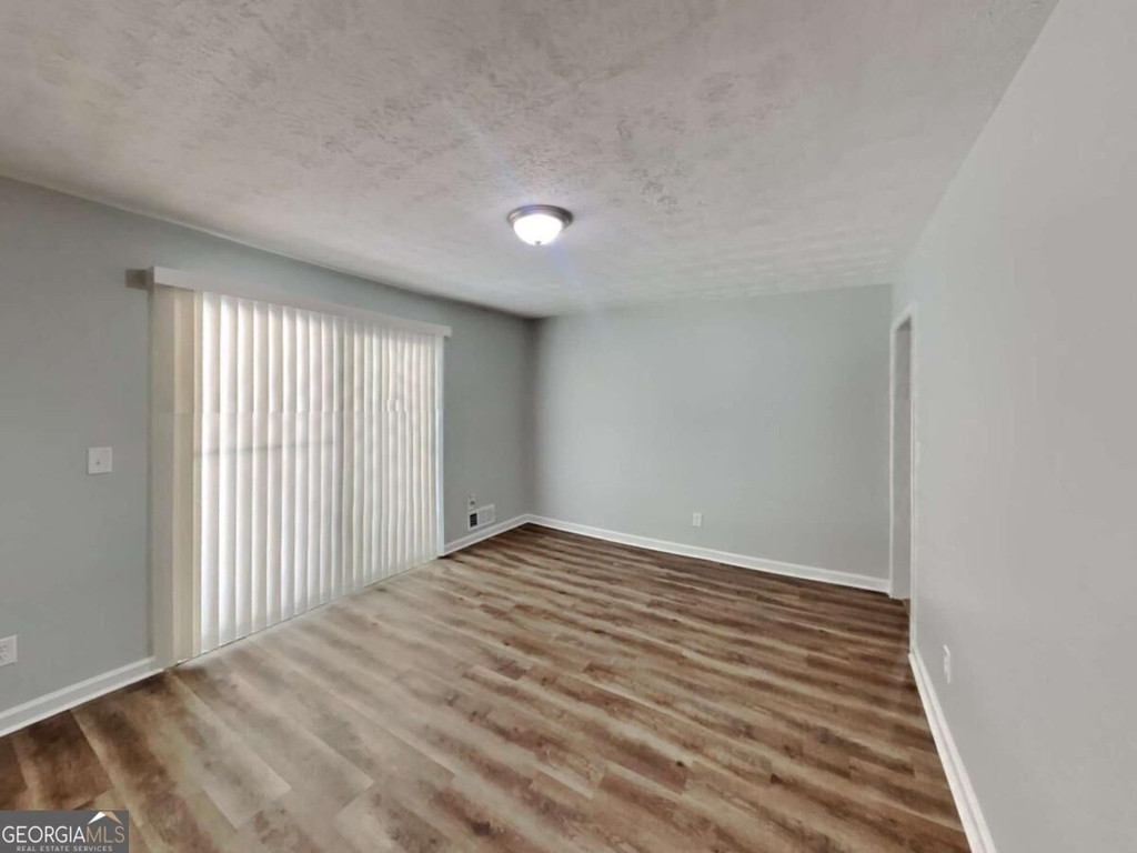 1957 Westley Drive - Photo 11