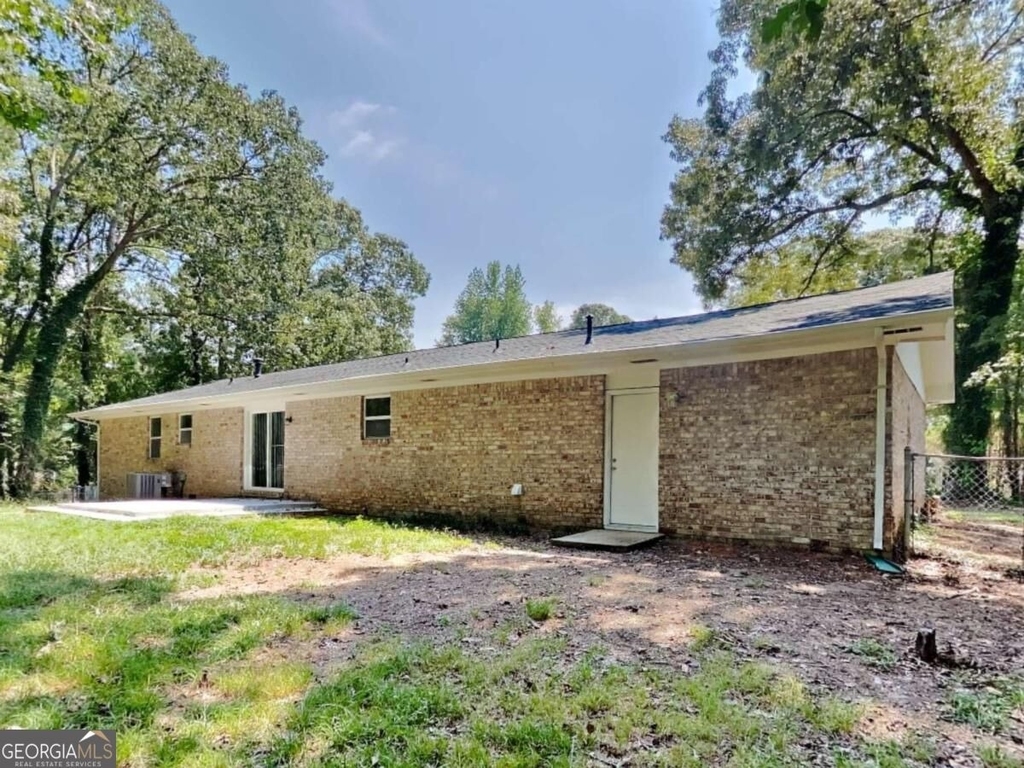 1957 Westley Drive - Photo 16