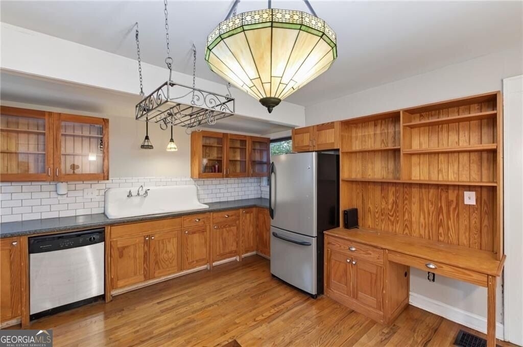 940 Burns Drive Sw - Photo 16