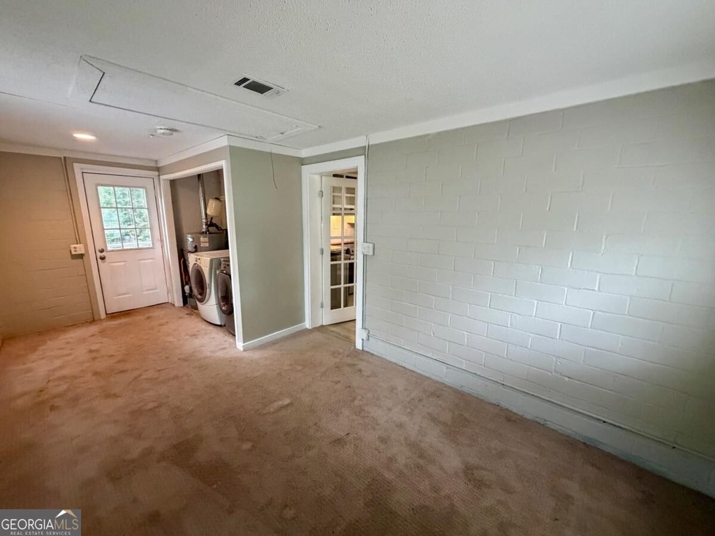 4096 Adrian Street - Photo 8