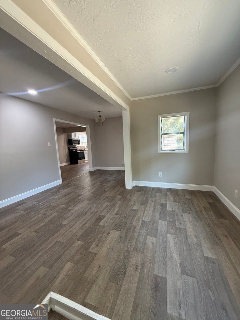 1941 Harrison Road - Photo 3