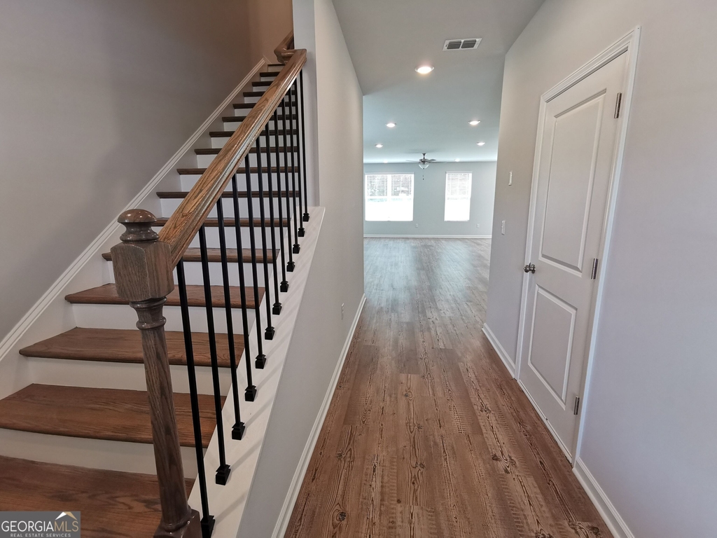 154 Green Love Lane - Photo 3