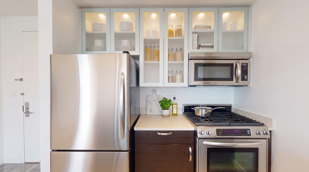 808 Columbus Avenue - Photo 1