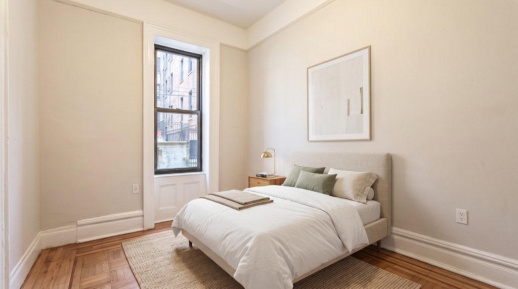 189 Claremont Avenue - Photo 3