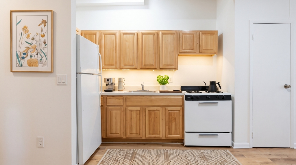 18 West 108th Street - Photo 3