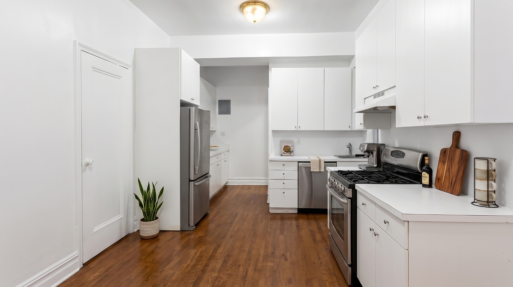 220 West 98th Street - Photo 1