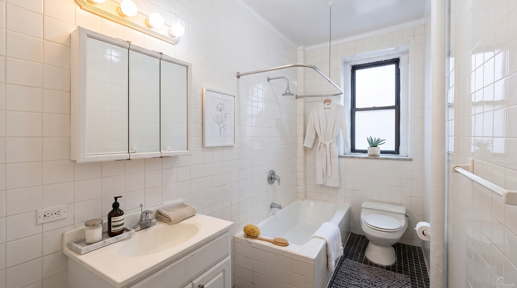 220 West 98th Street - Photo 6