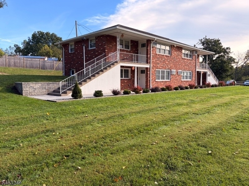 285 Stamets Rd - Photo 2