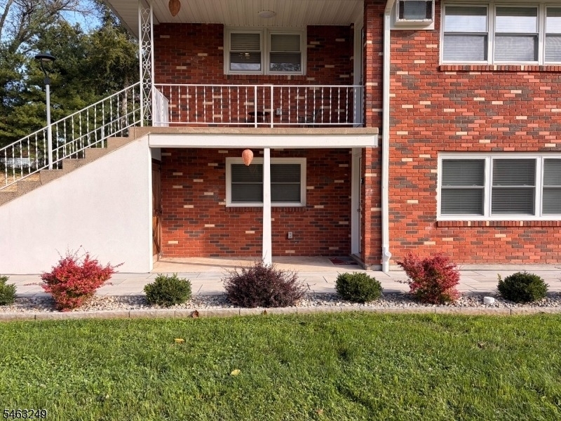 285 Stamets Rd - Photo 1