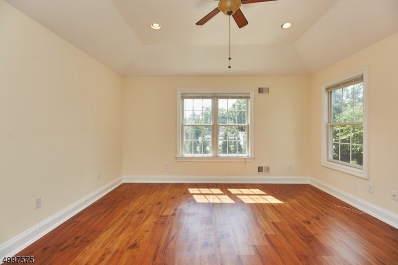 75 Central Ave - Photo 10