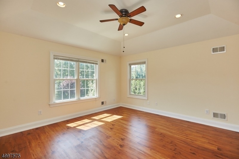 75 Central Ave - Photo 11