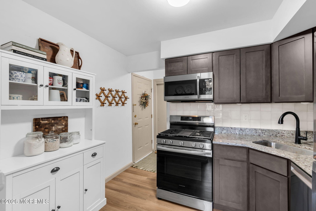 13 Diane Drive - Photo 10