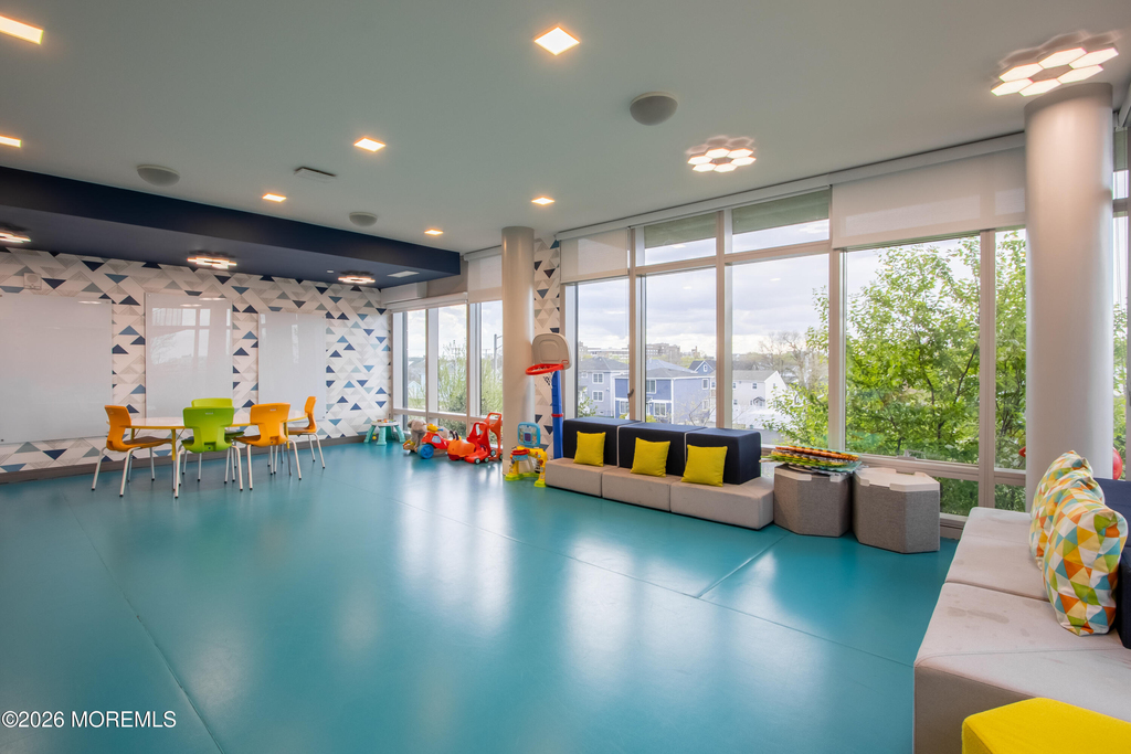 30 Melrose Terrace - Photo 16