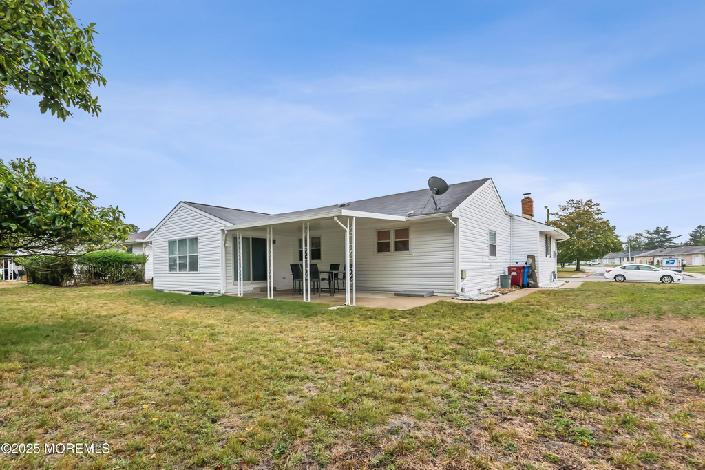112 Barbuda Street - Photo 23