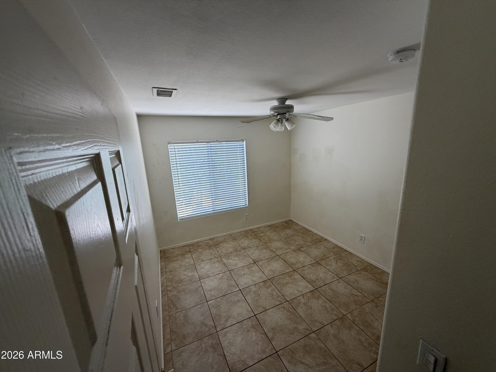 1378 E Cullumber Street - Photo 8