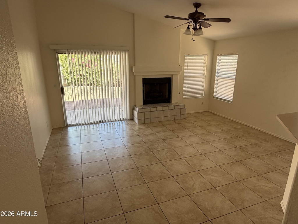1378 E Cullumber Street - Photo 3