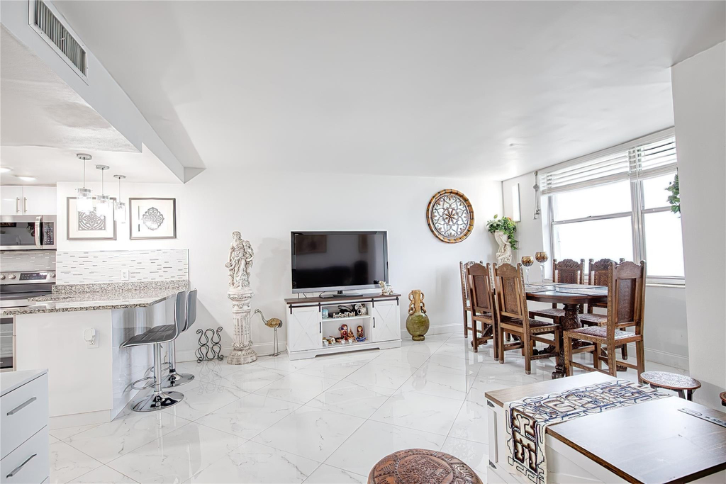 111 Briny Avenue - Photo 9