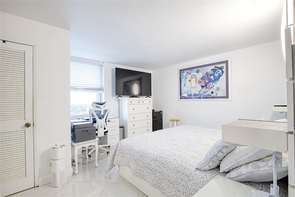 111 Briny Avenue - Photo 18