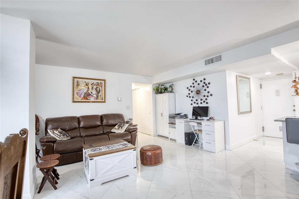 111 Briny Avenue - Photo 14