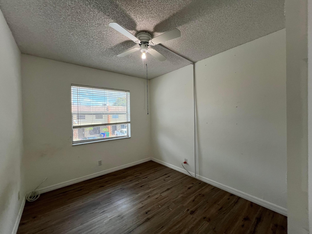 6542 Sw 41st Street - Photo 14