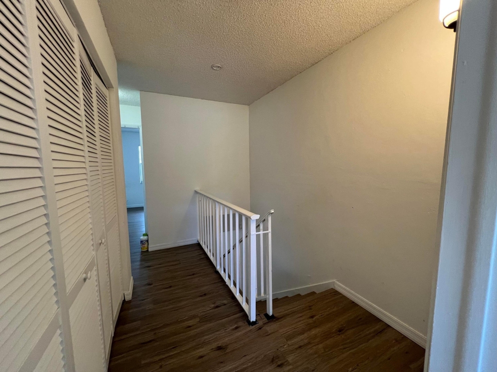 6542 Sw 41st Street - Photo 11