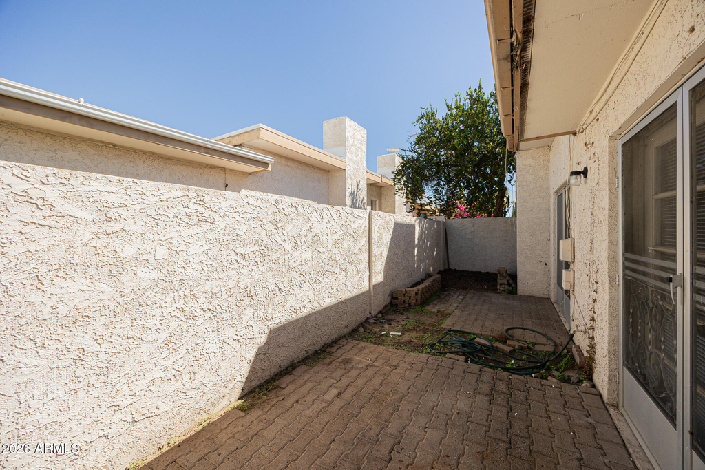 2606 E Windsor Avenue - Photo 21