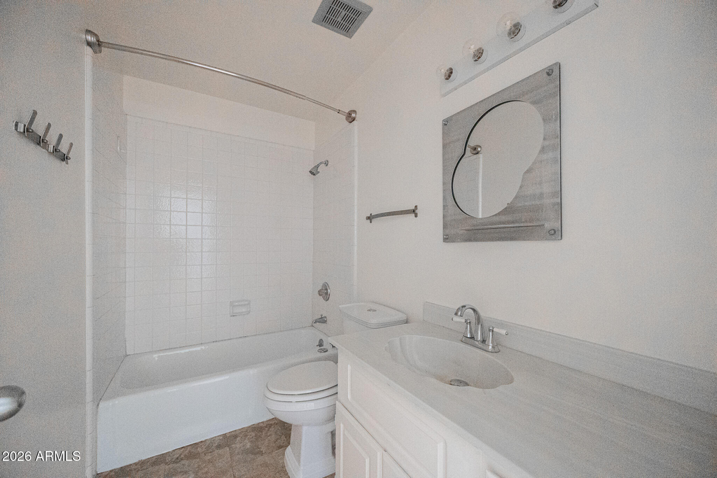 2606 E Windsor Avenue - Photo 17
