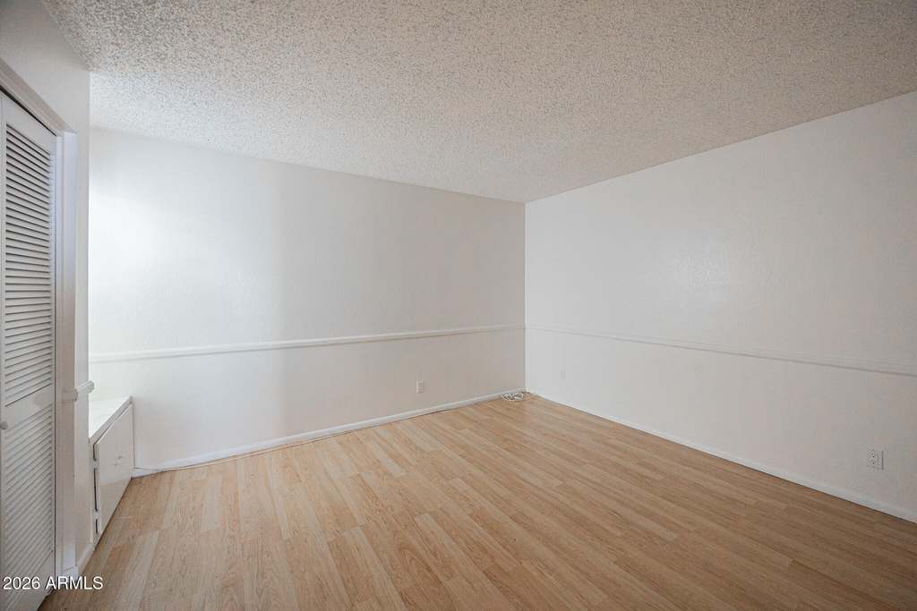 2606 E Windsor Avenue - Photo 18