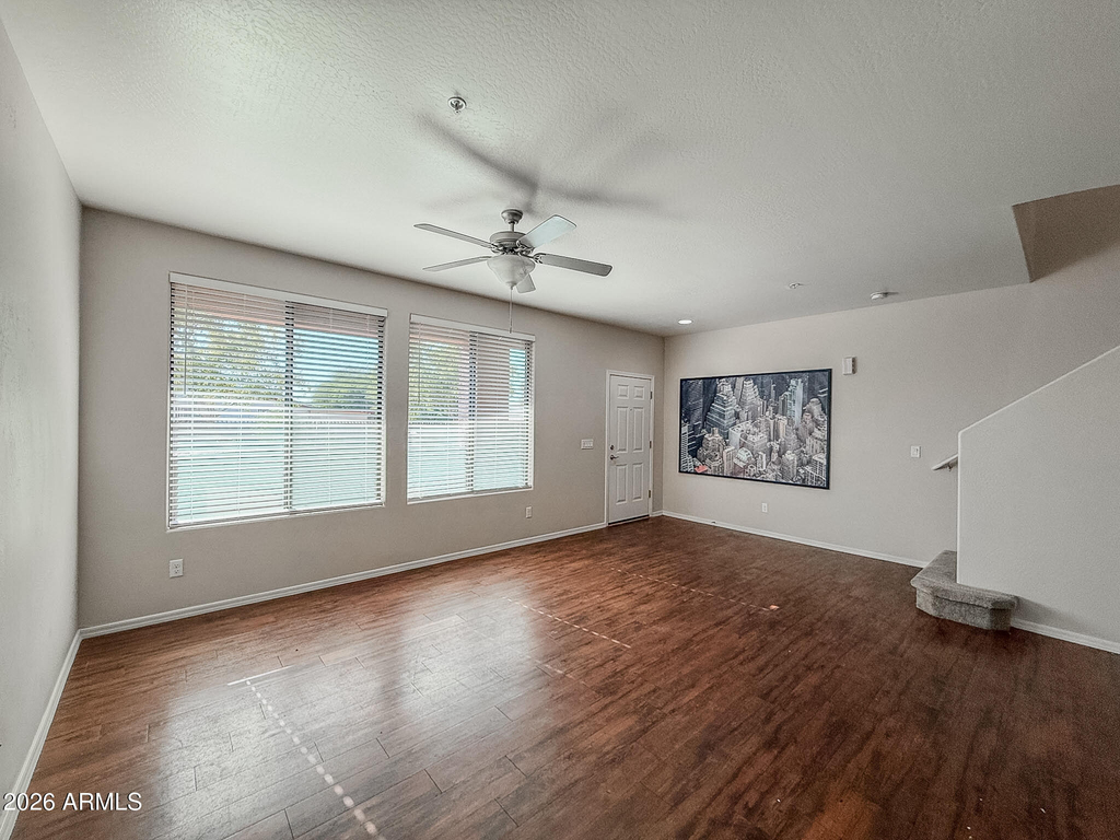 21655 N 36th Avenue - Photo 6