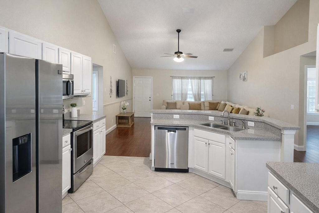 2256 Sw Franklin Street - Photo 8