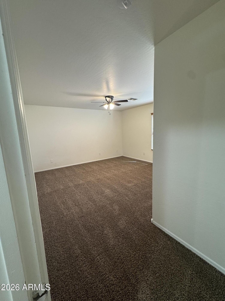 3209 W Saint Catherine Avenue - Photo 19