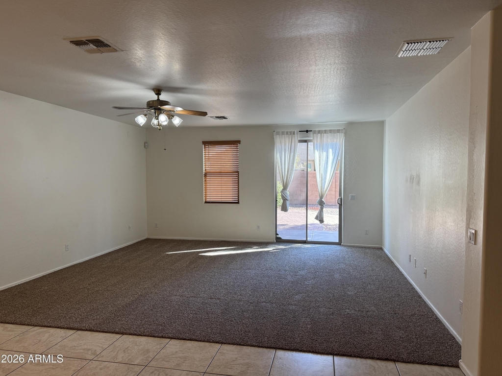 3209 W Saint Catherine Avenue - Photo 4