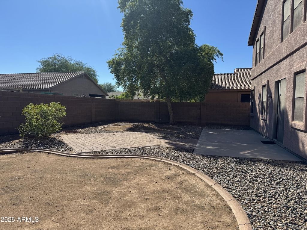 3209 W Saint Catherine Avenue - Photo 22